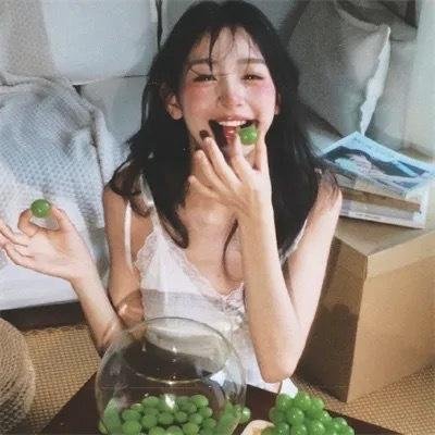 饥饿的地鼠